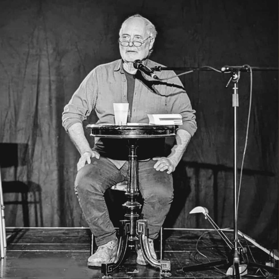 Lesung und Lieder mit Stefan K&ouml;rbel